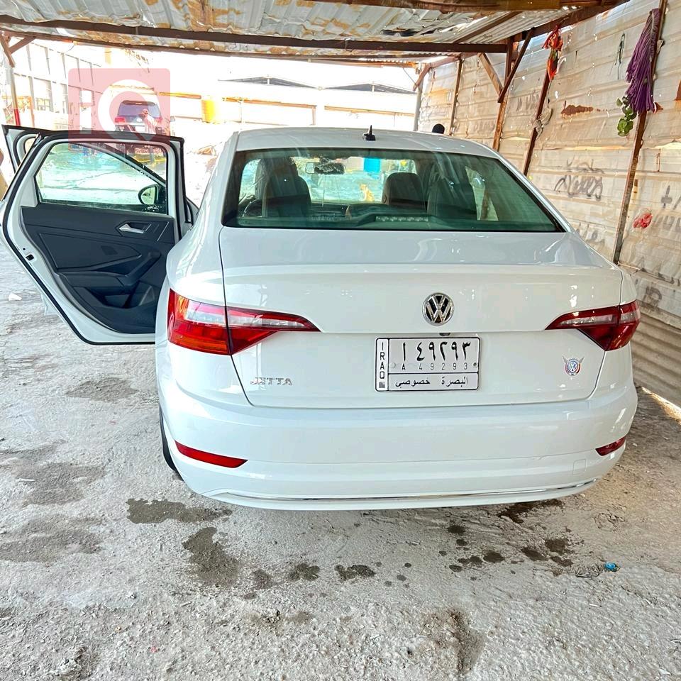 ڤۆڵکسواگن جێتا
